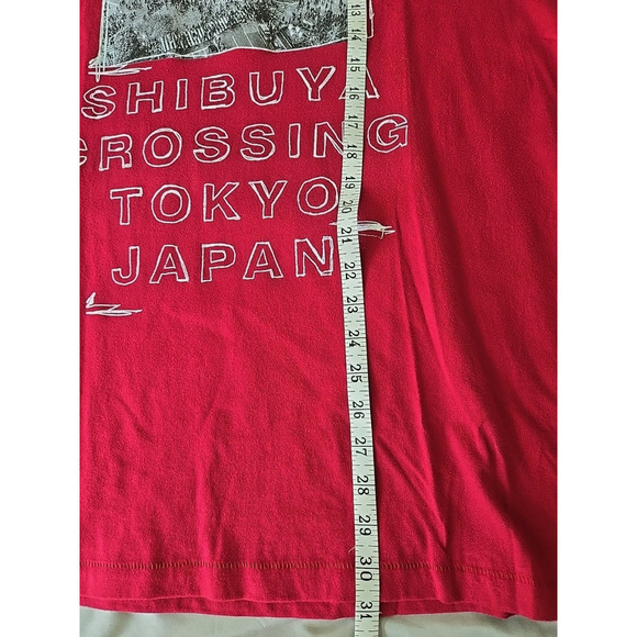 NWT Free State Men's T-Shirt XL Shibuya Crossing Tokyo Japan Red Graphic Tee - Picture 4 of 4